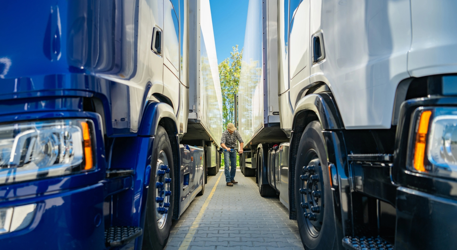 LKW-Überführung mit roten Kennzeichen: Regeln & Voraussetzungen