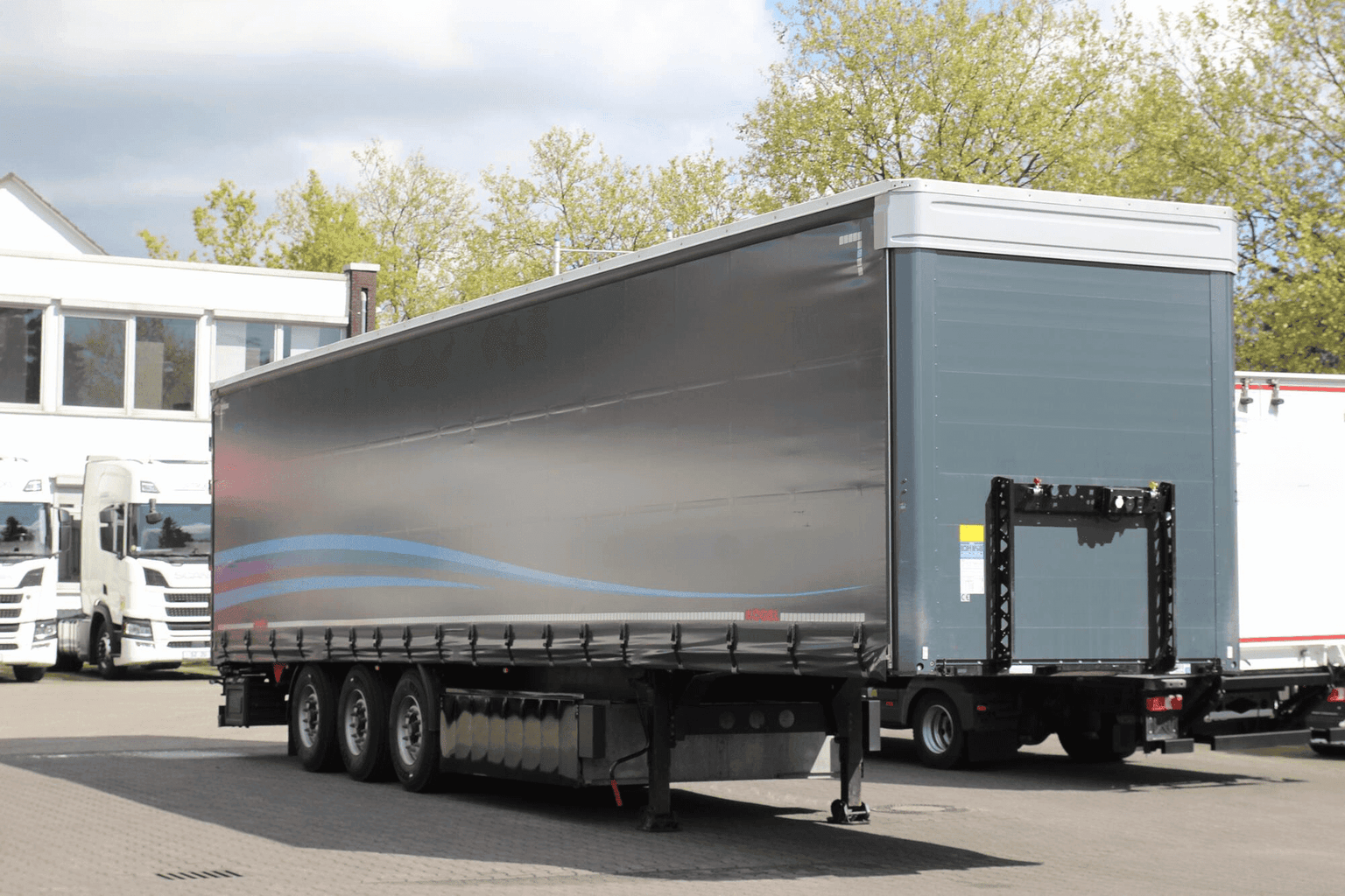 Planenauflieger: Standard im Gütertransport