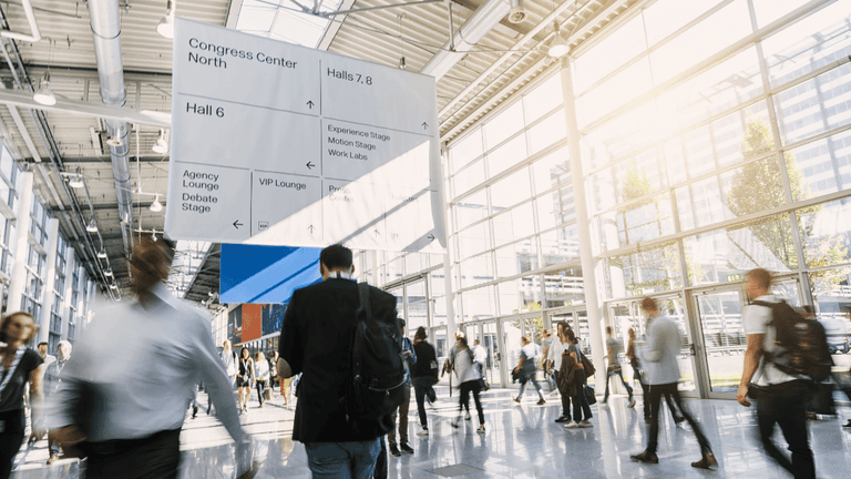 Wer sagt, dass Messe- und Event-Logistik immer gleich bleibt?